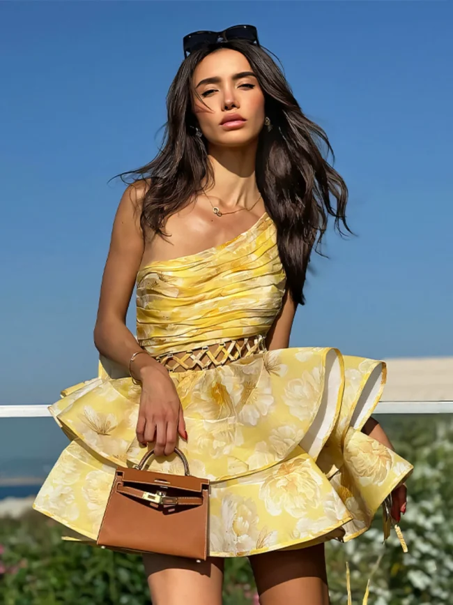TwotwinStyle sexy lace -up dress