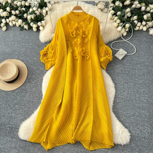 High-end exquisite dress